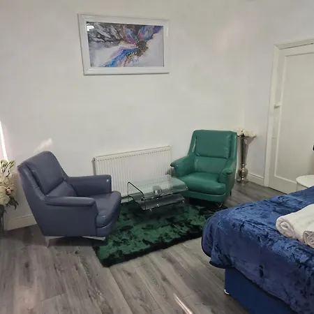 Affittacamere Highfields House - Free Wifi - Free Local Parking *