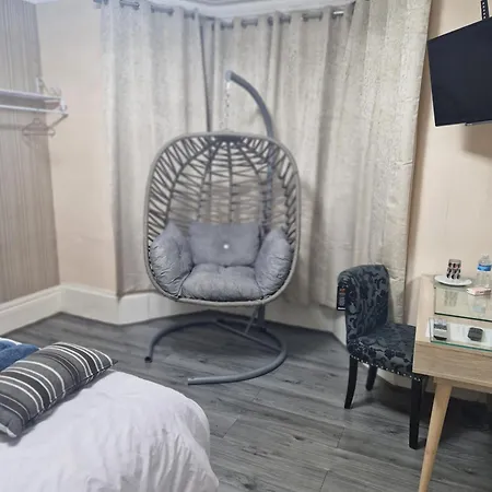 Affittacamere Highfields House - Free Wifi - Free Local Parking